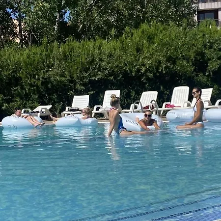 Two-room Sunny For 4 People * Slăntjev Brjag